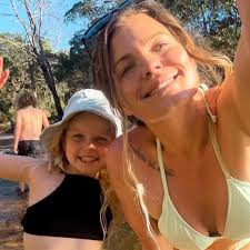 Who is a good local hairdresser for cut and colour in Mornington or Mount  Martha?