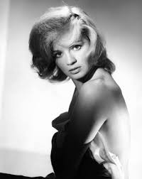 Bildergebnis für Jessica Dickinson