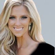 Lauren Webb's Instagram, Twitter & Facebook