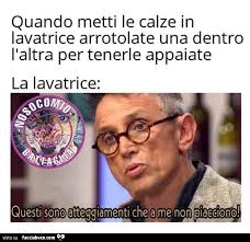 Decir abracadabra a la hora de hacer un truco es uno de los memes más viejos de la historia.to say abracadabra when doing a magic trick is one of the oldest memes in history. Vaccata Pubblicata Da Undertaker76 Facciabuco Com