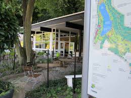 Von Der Industrieausstellung Zur Gartenschau Besuch Im Deutsch Franzosischen Garten Saarnews