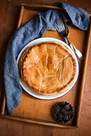 A Twist On The Traditional Galette Des Rois Patisserie Makes Perfect Recipe In 2020 Recipes Desserts Patisserie