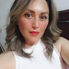 Karina Landeros's Instagram, Twitter & Facebook