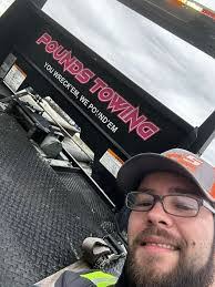 Blake Pounds's Instagram, Twitter & Facebook