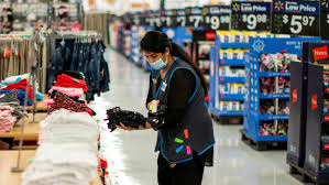 If you make $15.50 per hour, your yearly salary would be $30,225. Walmart To Hike Wages For 425 000 Workers To Average Above 15 An Hour