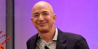Jeff bezos says will pass baton to new amazon ceo on july 5. Jeff Bezos Erklart Warum Er E Mails Mit Nur Einem Zeichen Verschickt Business Insider