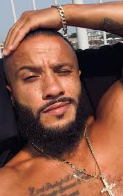 Is it more likely that Cody Bellinger plays for the Mets or Yankees next  year? Emmanuel Berbari discusses with Sal Licata