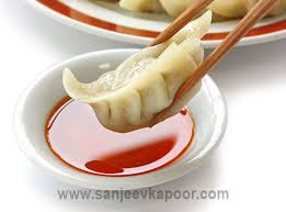 How To Make Chicken Momos Recipe By Masterchef Sanjeev Kapoor Recipe Food Recipes Tasty Ingredients