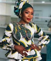 Bazin femme bazin model couture africaine 2019 : Team Bazin Sur Instagram Bazin Bazinriche Malienstar Malienne Mali Dkr Dakar African Fashion Skirts African Print Fashion Dresses African Clothing
