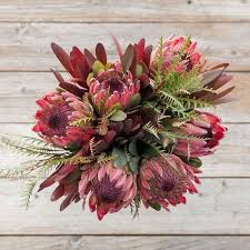 Be it weekly special bouquets online, seasonal flower arrangements, and flowers for any occasion, we offer all arrangements made and wrapped beautifully with high ethical standards. Blog Desert Floral At Your Wedding Fresh Flowers Online Flower Subscription Flower Delivery