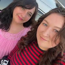 I realize this is short notice. Is there any cottages available in the  Chester area with hot tub and immediate openings for 5 nights. We are at a  cottage now for five