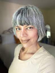 Natural Grey Hair Bob Natural Gray Hair Grey Bob Hairstyles Grey Bob