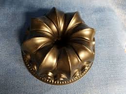 Discontinued Nordic Ware Bundt Cake Pans Nordicware Tube Bundt Classic Style Cake Pan Or Mold From Classic Style Nordic Ware Style