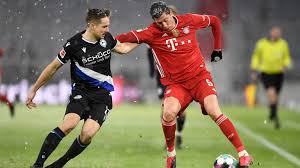 Reprezentacja polski przegrała 0:2 ze słowacją w debiucie adama nawałki jako selekcjonera. Sensacja Bayern Strzelil Trzy Gole A I Tak Stracil Punkty W Monachium Bramka Lewandowskiego Pilka Nozna Sport Pl