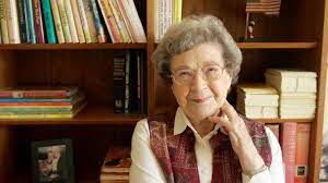 Beverly cleary was born on april 12, 1916 in mcminnville, oregon, usa as beverly atlee bunn. Yqs2olqzj Um9m
