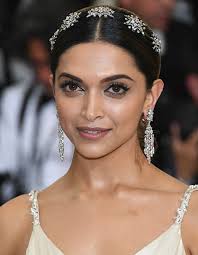 Read her biography to know about her life and career. Then And Now Deepika Padukone S Complete Beauty Evolution Vogue India