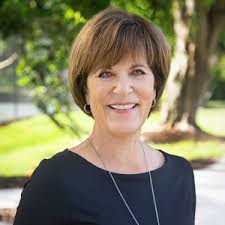 Denise Cowan, Real Estate Agent