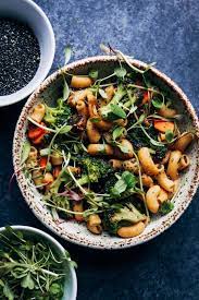 Spicy Veggie Stir Fry Well And Full Recipe Veggie Stir Fry Veggie Stir Fry Recipes Vegetable Recipes