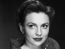 INTERVIEWS WITH ACTORS AND FILMMAKERSINTERVIEWS WITH ACTORS AND FILMMAKERS