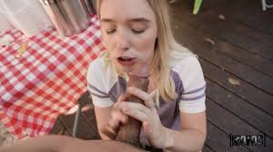 Public Facial For Lusty Juliette Mint - Mofos Network | Picture 13