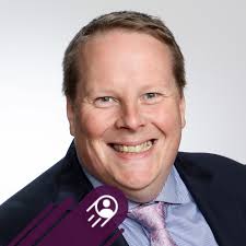 Can I create a custom dynamic web snippet in Odoo 16 online?