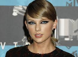 Taylor Swift est-elle riche ? Non, elle est très très riche !