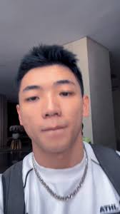 撑把破伞不如自己淋雨 #gymlife #健身dong起来 #保持强大 #蜕变过程 #健身