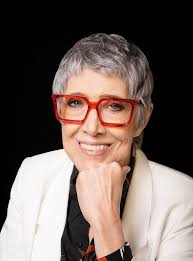 Poema de mi hijo Guillermo, actor, en cuarentena. Pequeño monólogo en  disgusto Actor: (Solemne). No me gustan los poemas de amor Las canciones de  amor Las palabras de amor No me gusta