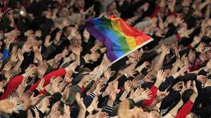Laut dem polizeibericht trug m. Lgbt Im Profi Fussball Wir Brauchen Starkere Diversitat Rbb24