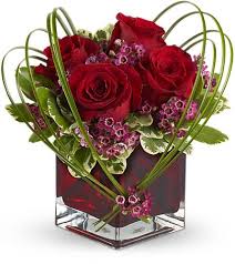 See reviews, pricing, contact info, answers to faqs and more. Teleflora S Sweet Thoughts Bouquet With Red Roses In Edina Mn Flowers Of Edina