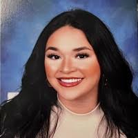 Savannah Maxwell's Instagram, Twitter & Facebook