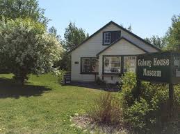 Ted stevens anchorage international airport is the airport an hour away in anchorage. 15 Best Things To Do In Palmer Alaska The Crazy Tourist