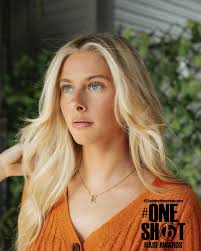 Julia Mcfadden's Instagram, Twitter & Facebook