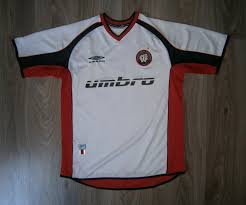 Последние твиты от clube atlético pr ⚽️ (@oatleticopr). Atletico Paranaense Away Football Shirt 2002 2003