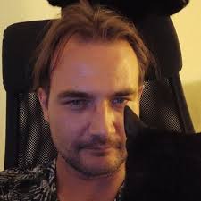 Esta aplicación web será útil si necesita cortar un pequeño archivo de vídeo online. Kornel Kisielewicz Epyoncf Twitter