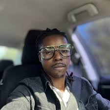 Naomi saw the opportunity and took it!! ⚠️🏆 #WWEEvolution