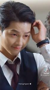 Mariam Moreno (lupiux_moreno93)