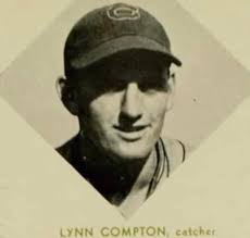 Beauregard was resting up for his night job of Branch Manager 😂