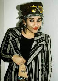 Linda Perry 4 Non Blondes Women In Music Women Of Rock Punk Fashion