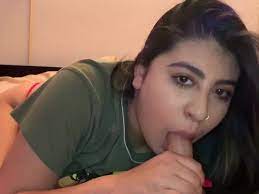 18 Year Old Gives Amazing Blowjob to Pay Her Rent - Free Porn Videos -  YouPorn