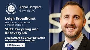 Leigh Keyser's Instagram, Twitter & Facebook