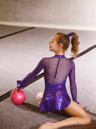 Jun 09, 2021 · chapter 2 and it shines over all… akito had hinted to his folks that the team was a little different and our first session of the year brought home just how different it was going to be. Cute Leotard With Skirt Chopar Team Order