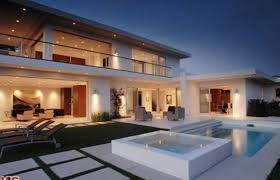 The 50 Most Expensive Celebrity Homes On The Market Celebrity Houses Hollywood Hills Homes Hollywood Mansion