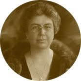 Susan Crowell's Instagram, Twitter & Facebook