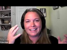 Maggie Smith presents GOLDENROD in conversation with Kate Baer