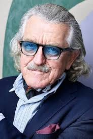 Regina Cornwell : biographie, filmographie, photos & vidéos