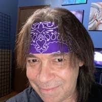 Stephanie Liner's Instagram, Twitter & Facebook