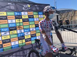 This race is broadcast live each year. Tour De France 2020 Le Detail Des Primes Distribuees Victoire D Etape Maillot Jaune Maillot A Pois Maillot Vert Sportbuzzbusiness Fr