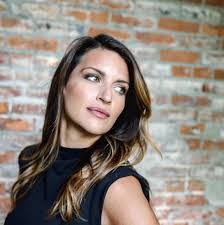 Amanda Pohlman's Instagram, Twitter & Facebook