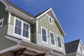 I Love How The Siding On This House Is Applied In Two Different Directions This Really Adds A Lot Of Di Exterior Siding Options Siding Options Exterior Siding